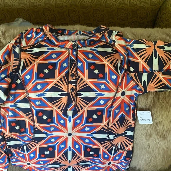 Free People, XL(16) Fireside Henley Top L/S w/thumbhole, NWT - Picture 3 of 7